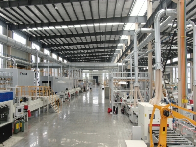 內(nèi)墻裝飾板生產(chǎn)線工廠：技術(shù)實力與市場覆蓋深度解析