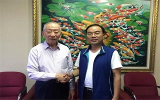 印尼著名僑領(lǐng)、印尼泛印集團(tuán)董事長、印尼總統(tǒng)大學(xué)創(chuàng)辦人-李文光