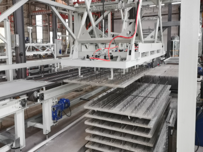 免拆底模鋼筋桁架樓承板設備廠家：天意機械免拆樓承板設備，推動建筑高效發展